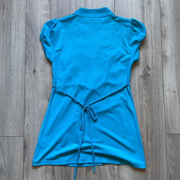 Blouse with tie back - Picture 4 of 4